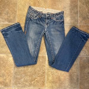 NWOT LA Idol slightly Flare Jeans Size 3